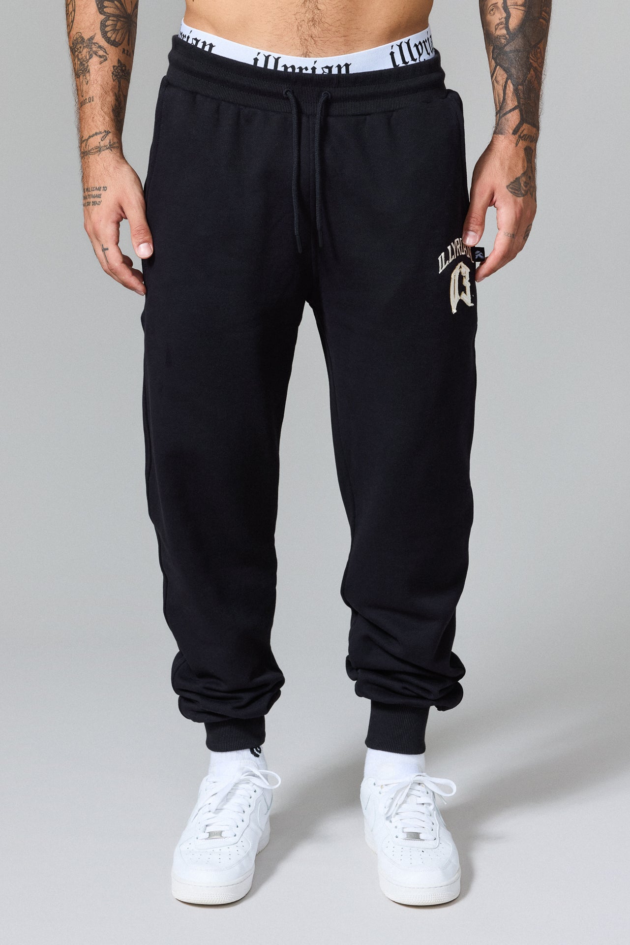 images Illyrian 03 Patch Joggers - Black - Image 1