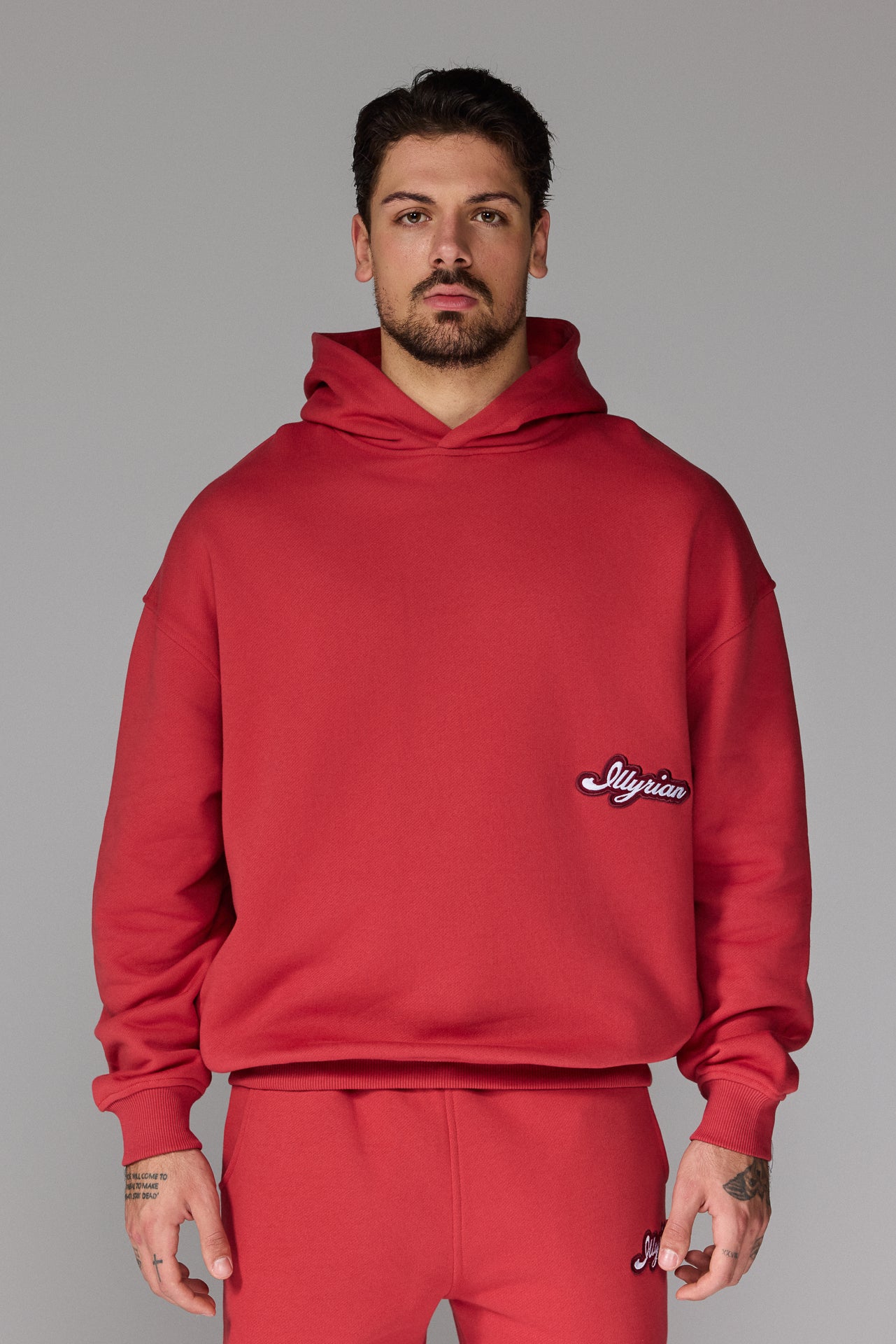 Illyrian W25 Hoodie - Vintage Red